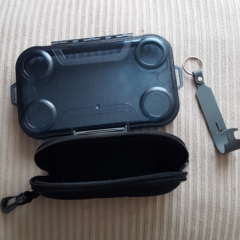 Cell Phone Protection Travel Case and Sunglasses Case - Picture 2 of 5